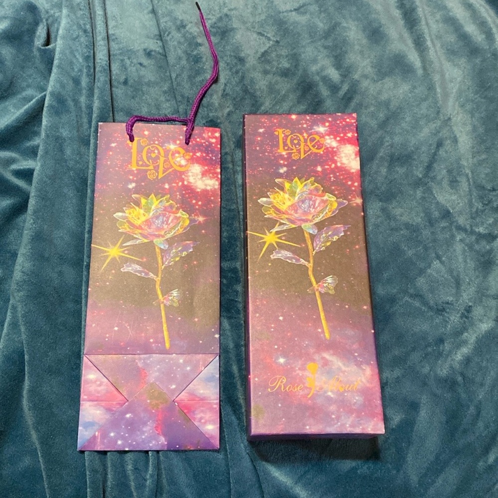 Light up rose